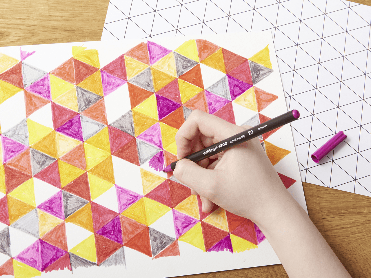 e-1300_colourpen_A2682_Step_01