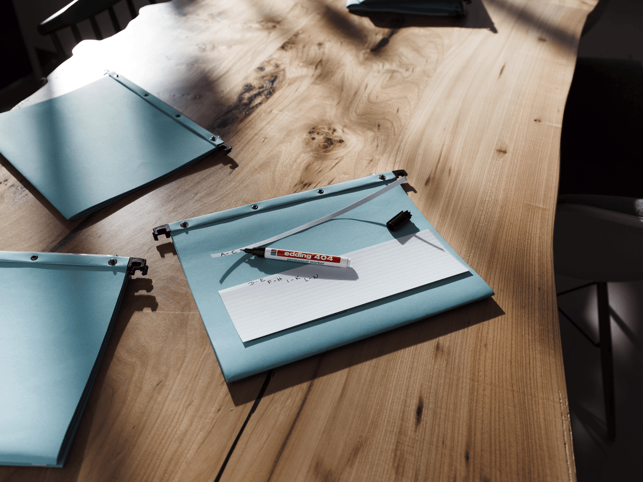 all-groups e-404_office_folder_011