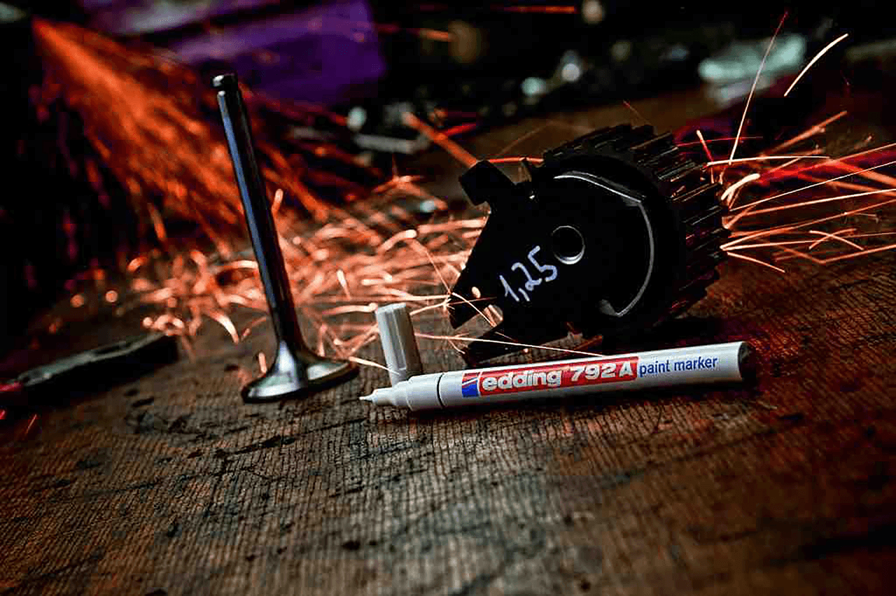 all-groups e-792A_paintmarker_A001